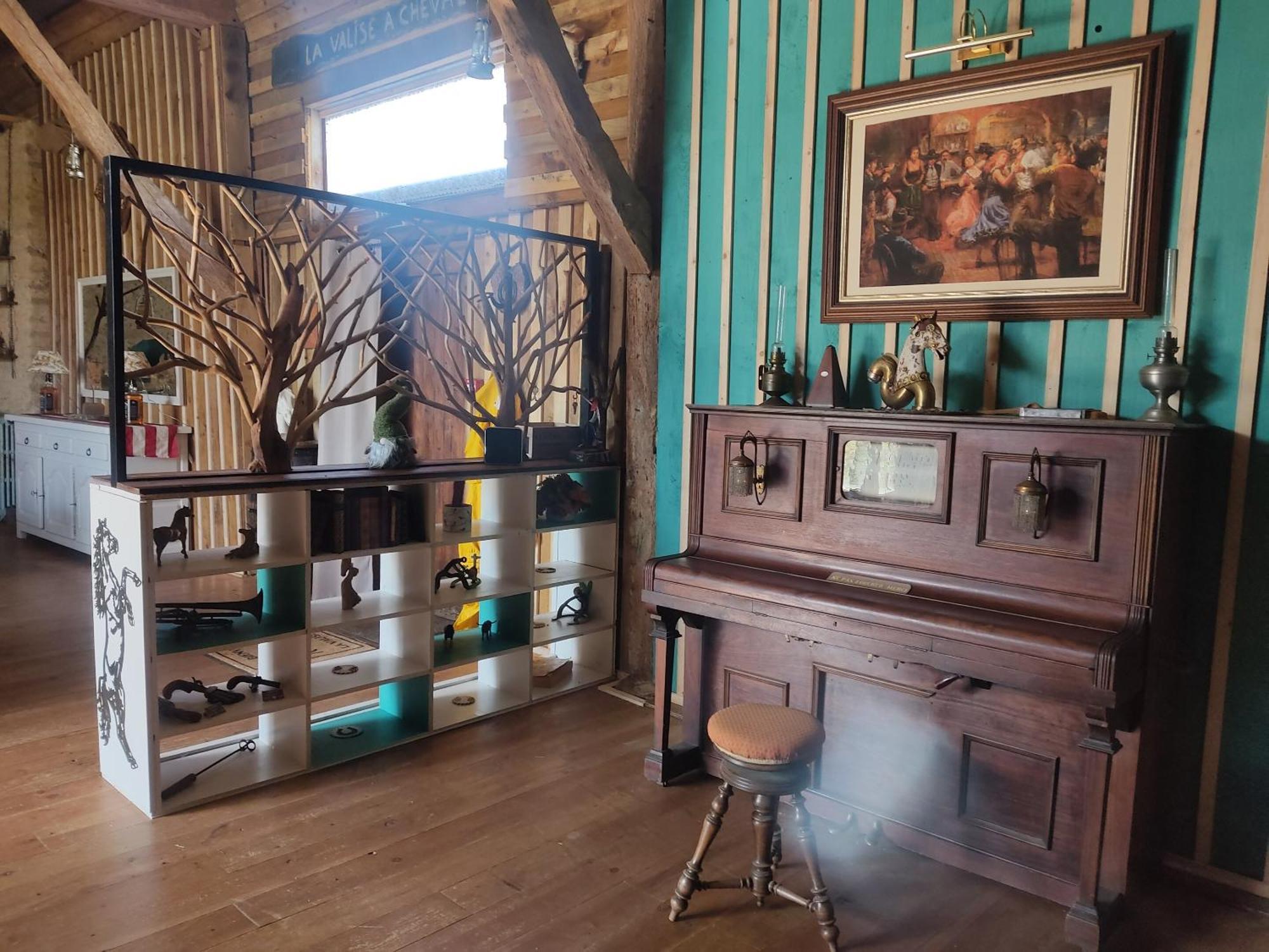 La Valise A Cheval Bed & Breakfast Mezieres-sur-Ponthouin Dış mekan fotoğraf