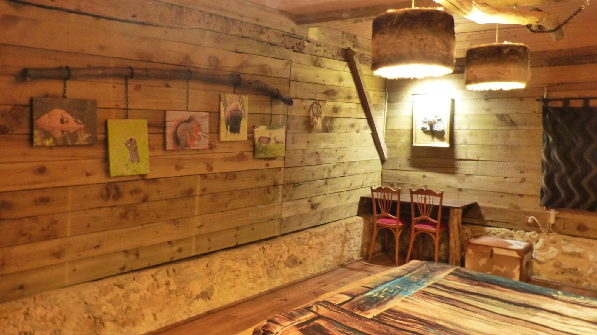 La Valise A Cheval Bed & Breakfast Mezieres-sur-Ponthouin Dış mekan fotoğraf